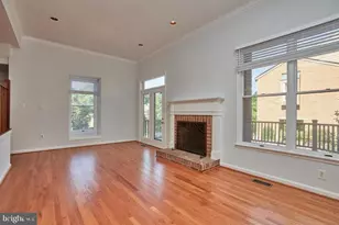 4836 Cloister Dr, Rockville, MD 20852 - Photo 10