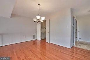4836 Cloister Dr, Rockville, MD 20852 - Photo 8