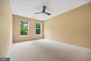 311 High Gables Dr, Gaithersburg, MD 20878 - Photo 18