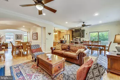 7513 Holiday Terrace, Bethesda, MD 20817 - Photo 12