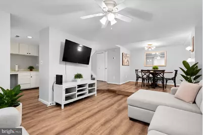 19951 Drexel Hill Circle, Gaithersburg, MD 20886 - Photo 2