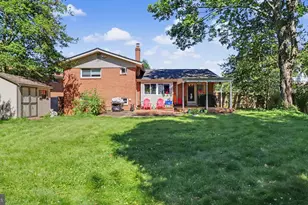 9912 Pomona Dr, Bethesda, MD 20817 - Photo 40
