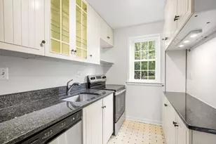 2202 Colston Dr, Silver Spring, MD 20910 - Photo 8