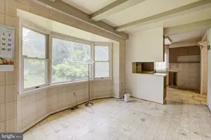5905 Wilson Ln, Bethesda, MD 20817 - Photo 12