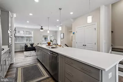 139 Dickenson Drive, Gaithersburg, MD 20878 - Photo 12