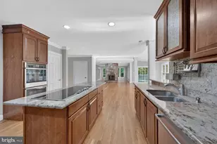 12600 Maidens Bower Dr, Potomac, MD 20854 - Photo 10