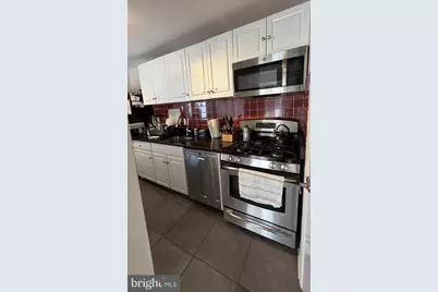 5113 Crossfield Court #261-7, Rockville, MD 20852 - Photo 8