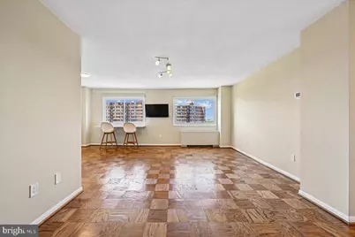 1121 University Boulevard W #1207-B, Silver Spring, MD 20902 - Photo 4