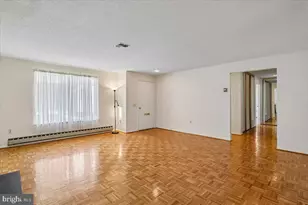 15133 Vantage Hill Rd, Silver Spring, MD 20906 - Photo 2