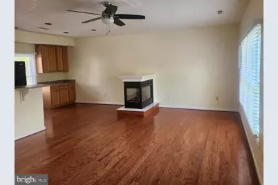 698 Heathwalk Mews, Gaithersburg, MD 20878 - Photo 2