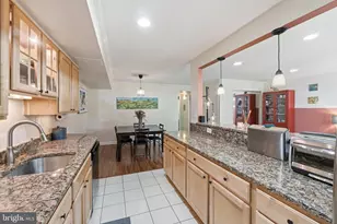 7541 Spring Lake Dr, Bethesda, MD 20817 - Photo 10
