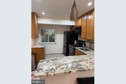 19437 Brassie Place #19437, Montgomery Village, MD 20886 - Photo 2