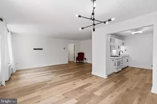4800 Chevy Chase Dr, Chevy Chase, MD 20815 - Photo 4