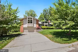5829 Marbury Rd, Bethesda, MD 20817 - Photo 70