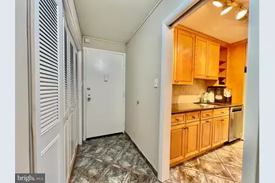 10500 Rockville Pike #401, Rockville, MD 20852 - Photo 30