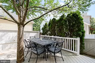 306 Trotter Farm Dr, Rockville, MD 20850 - Photo 30