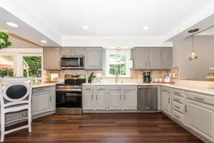 16017 Daven Pine Ct, Gaithersburg, MD 20878 - Photo 8