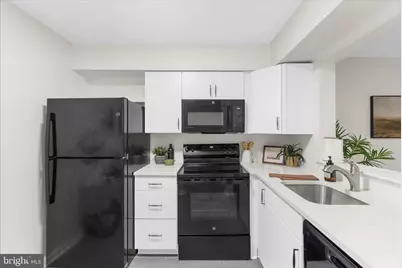 20332 Beaconfield Terrace #20332, Germantown, MD 20874 - Photo 8