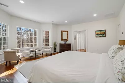 9646 Eagle Ridge Drive, Bethesda, MD 20817 - Photo 16