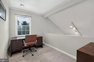 10139 Crestberry Pl, Bethesda, MD 20817 - Photo 20