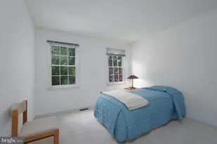 10139 Crestberry Pl, Bethesda, MD 20817 - Photo 28