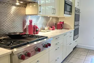 3610 East-West Hwy, Chevy Chase, MD 20815 - Photo 30