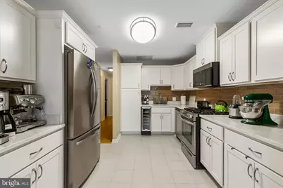 824 Quince Orchard Boulevard #201, Gaithersburg, MD 20878 - Photo 12