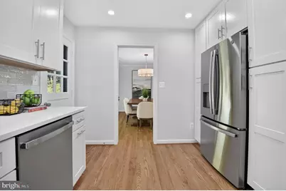 5709 Mohican Place, Bethesda, MD 20816 - Photo 10