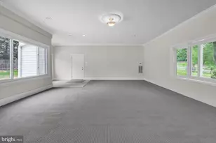 10911 Chandler Rd, Potomac, MD 20854 - Photo 24