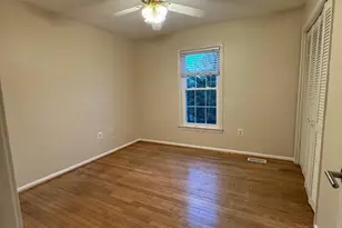 20333 Pleasant Ridge Dr, Gaithersburg, MD 20886 - Photo 14