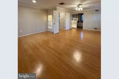 20333 Pleasant Ridge Drive, Gaithersburg, MD 20886 - Photo 10