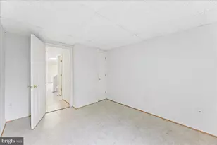 8700 Camille Dr, Potomac, MD 20854 - Photo 38