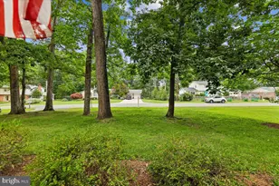 8700 Camille Dr, Potomac, MD 20854 - Photo 46
