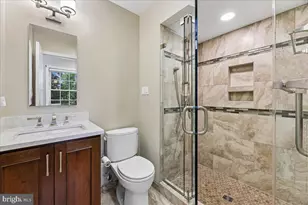 8700 Camille Dr, Potomac, MD 20854 - Photo 28