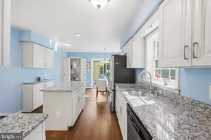 15205 Winstead Ln, Silver Spring, MD 20905 - Photo 14