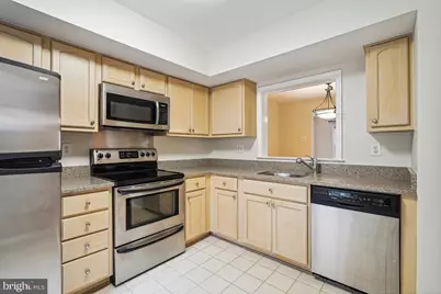 5407 Grove Ridge Way #98, Rockville, MD 20852 - Photo 12