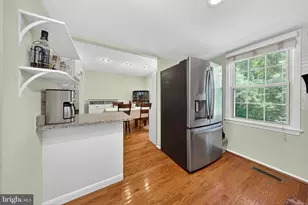 941 Paulsboro Dr, Rockville, MD 20850 - Photo 14