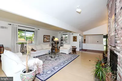 6900 Heatherhill Road, Bethesda, MD 20817 - Photo 10