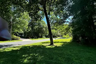 6900 Heatherhill Rd, Bethesda, MD 20817 - Photo 6