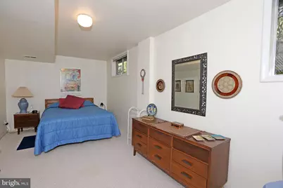 6900 Heatherhill Road, Bethesda, MD 20817 - Photo 28