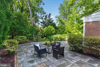 4722 Cumberland Avenue, Chevy Chase, MD 20815 - Photo 6