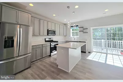13146 Dowdens Station Way, Clarksburg, MD 20871 - Photo 4