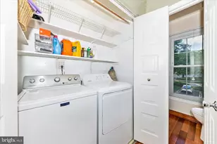 1703 Logmill Ln, Gaithersburg, MD 20879 - Photo 14