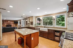 11303 Hounds Way, North Bethesda, MD 20852 - Photo 22