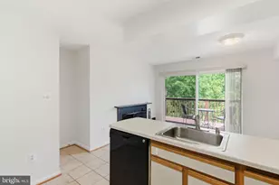 18315 Leman Lake Dr, Olney, MD 20832 - Photo 12