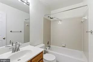 18315 Leman Lake Dr, Olney, MD 20832 - Photo 24