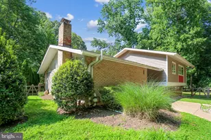 8200 Stone Trail Dr, Bethesda, MD 20817 - Photo 1