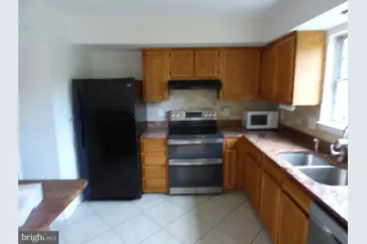13422 Country Ridge Drive, Germantown, MD 20874 - Photo 4