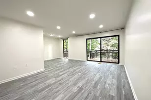 8119 Inverness Ridge Rd, Potomac, MD 20854 - Photo 10