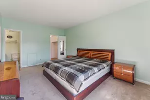 12712 Veirs Mill Rd, Rockville, MD 20853 - Photo 20